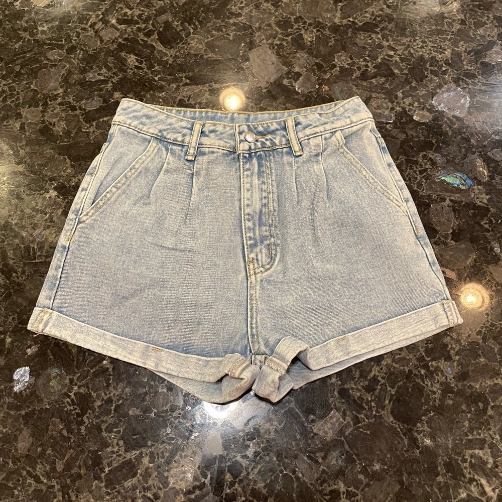 Women’s Acid Wash High Waisted Shorts